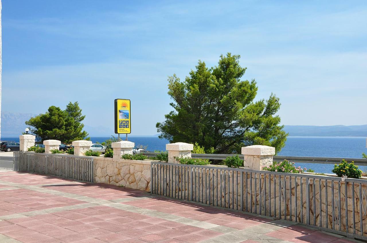 Sunrise Apartments And Studio Apartments 1 Локва-Рогозница Экстерьер фото